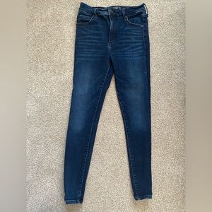 Abercrombie & Fitch skinny jeans 27/4 short